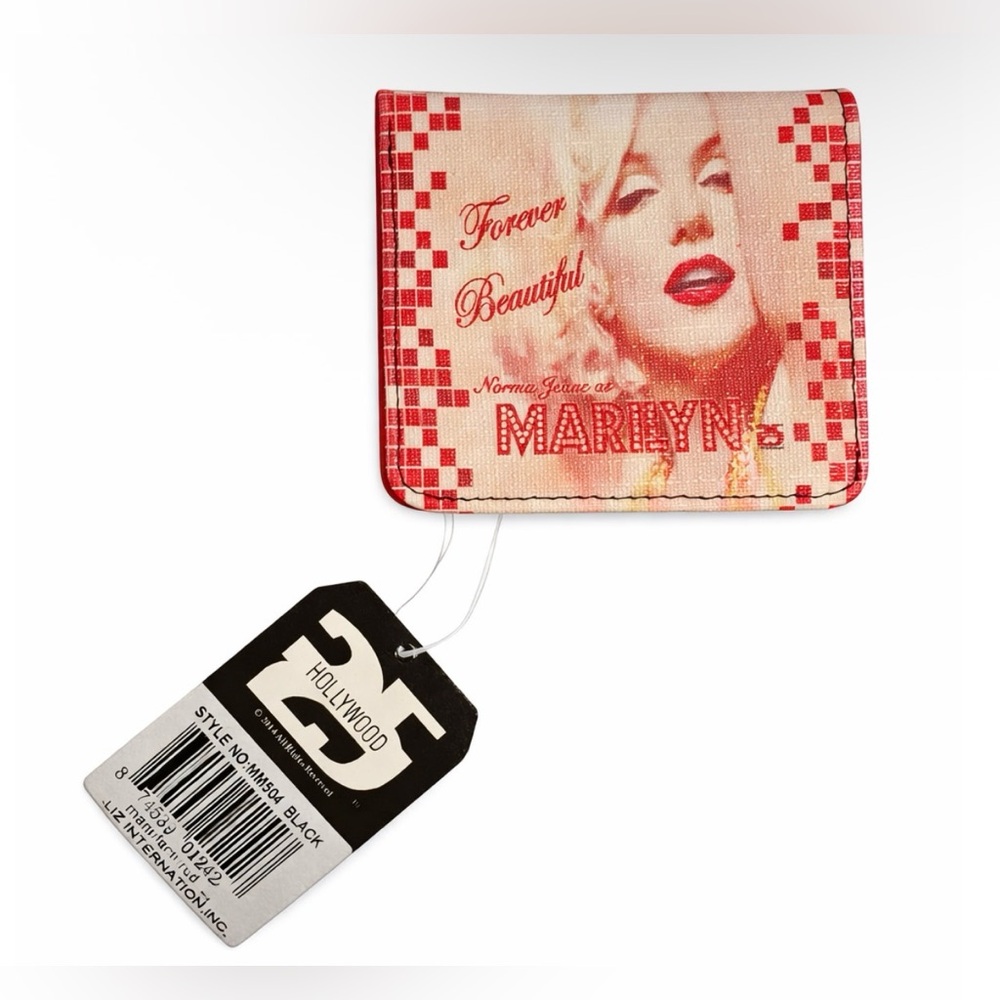 Hollywood NWT Marilyn Monroe Snap Closure Card Holder w/Coin Zip Pocket